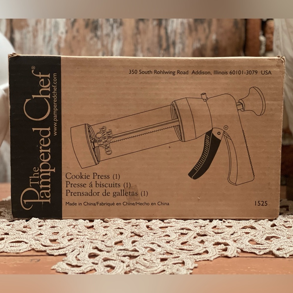 The Pampered Chef Cookie Press #1525 Lightly Used in orig box 👨🍳 (Disco’d?)